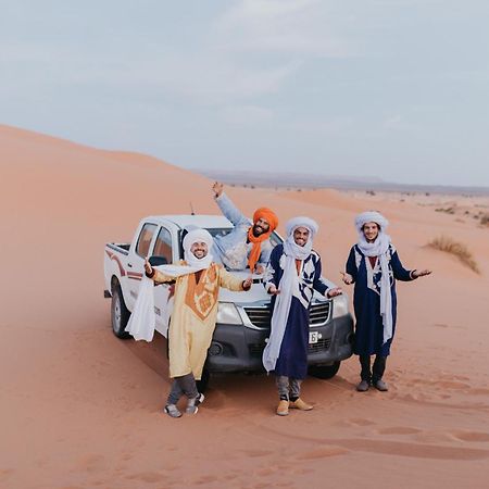 Kam Kam Dunes Мерцуга Екстериор снимка